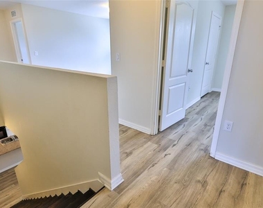441 White Coral Drive - Photo Thumbnail 14