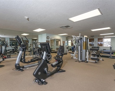 60 Surfview Drive - Photo Thumbnail 27