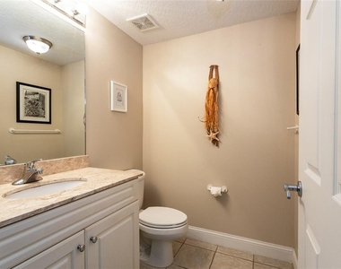 60 Surfview Drive - Photo Thumbnail 18