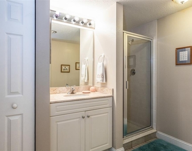 60 Surfview Drive - Photo Thumbnail 8