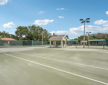 539 Fallbrook Drive - Photo Thumbnail 87