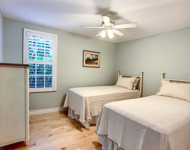 539 Fallbrook Drive - Photo Thumbnail 45