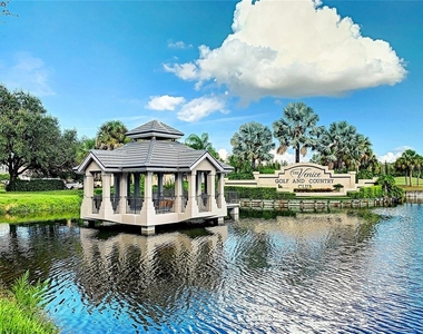 539 Fallbrook Drive - Photo Thumbnail 62