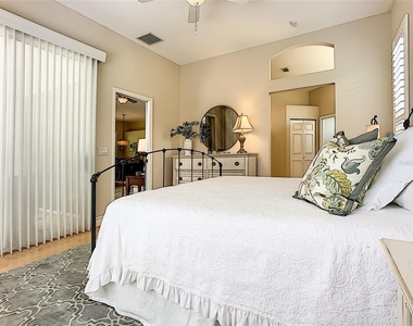 539 Fallbrook Drive - Photo Thumbnail 34
