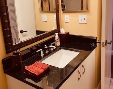 9320 Clubside Circle - Photo Thumbnail 25
