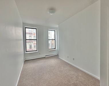 217 East 118th Street - Photo Thumbnail 4