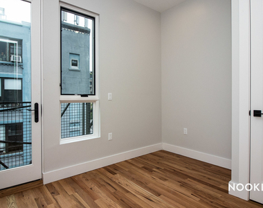 48 Jefferson Street - Photo Thumbnail 3