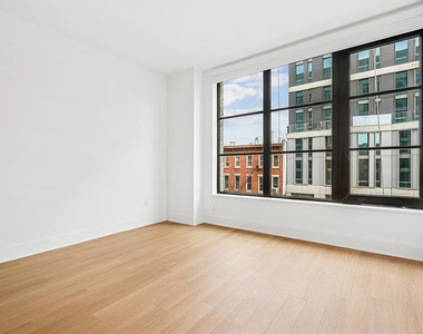 499 President Street - Photo Thumbnail 3
