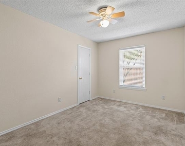 1828 Overland Street - Photo Thumbnail 16