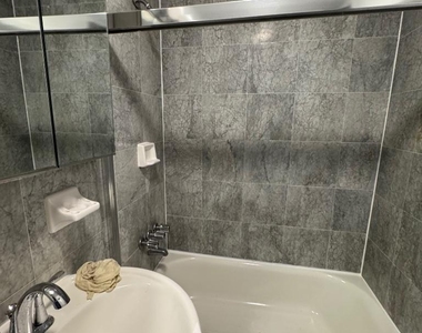 East 84th Street - Photo Thumbnail 4