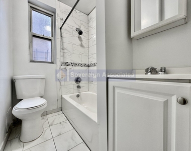401 East 68th Street - Photo Thumbnail 9