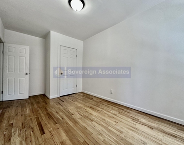 401 East 68th Street - Photo Thumbnail 2