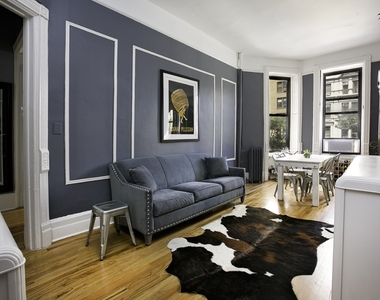 102 W 86th Street - Photo Thumbnail 0