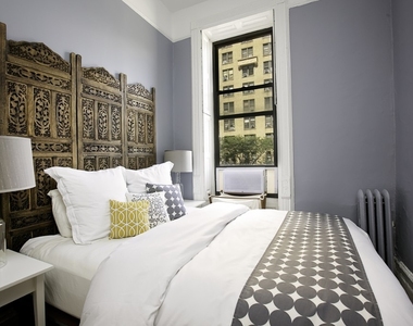 102 W 86th Street - Photo Thumbnail 3