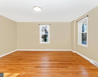 72 Wayside Avenue - Photo Thumbnail 9