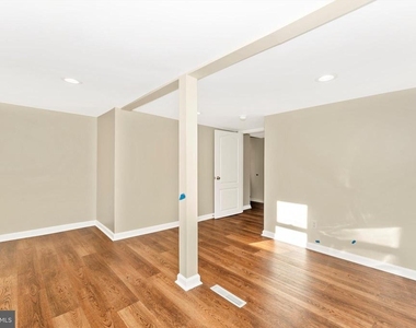 72 Wayside Avenue - Photo Thumbnail 30