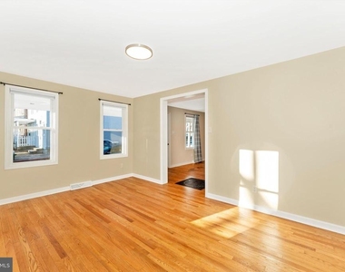 72 Wayside Avenue - Photo Thumbnail 12