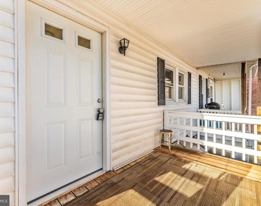 72 Wayside Avenue - Photo Thumbnail 36