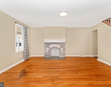 72 Wayside Avenue - Photo Thumbnail 5