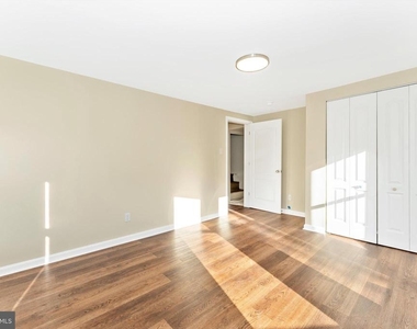 72 Wayside Avenue - Photo Thumbnail 23