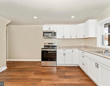 72 Wayside Avenue - Photo Thumbnail 15