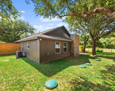 1601 West Ln - Photo Thumbnail 8
