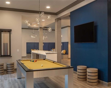 235 Pharr Road - Photo Thumbnail 9