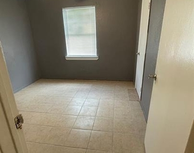 6225 Tierwester Street - Photo Thumbnail 5