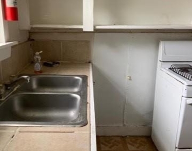 2422 Southmore Boulevard - Photo Thumbnail 4