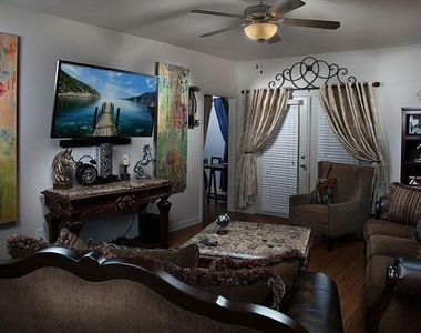 3400 Mccullough Blvd - Photo Thumbnail 5
