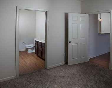 3400 Mccullough Blvd - Photo Thumbnail 9