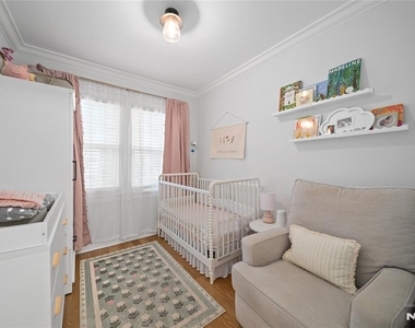 346 Walnut - Photo Thumbnail 14
