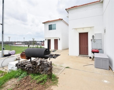 6602 Rohan Road - Photo Thumbnail 35