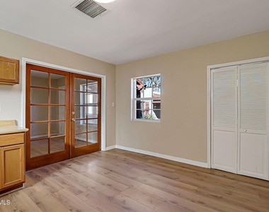 2621 Grant Avenue - Photo Thumbnail 16