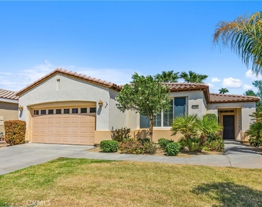 81880 Golden Star Way - Photo Thumbnail 1
