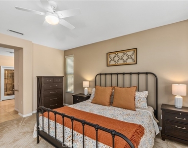 81880 Golden Star Way - Photo Thumbnail 13