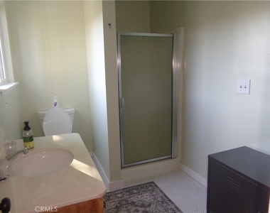 210 Wylerhorn Drive - Photo Thumbnail 37