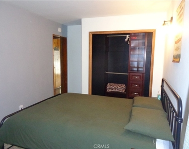 210 Wylerhorn Drive - Photo Thumbnail 32