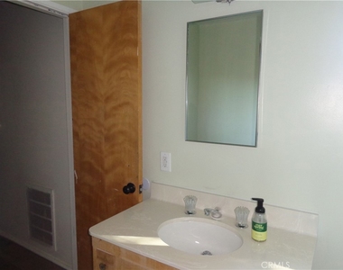 210 Wylerhorn Drive - Photo Thumbnail 38