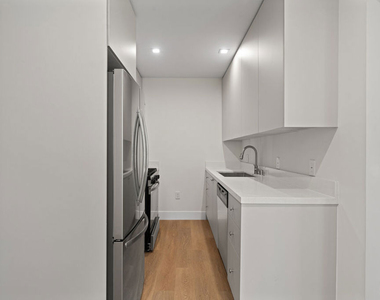 420 S Sepulveda Boulevard - Photo Thumbnail 9