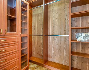 11244 Briarcliff Lane - Photo Thumbnail 25