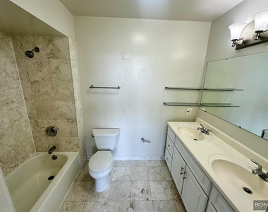 West 96th Street - Photo Thumbnail 9