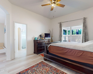 212 Brookchase Lane - Photo Thumbnail 8
