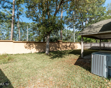 212 Brookchase Lane - Photo Thumbnail 14