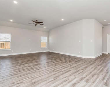 21030 Treasure Gate Lane - Photo Thumbnail 12