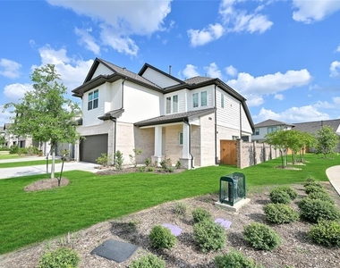 21059 Montego Breeze Lane - Photo Thumbnail 1