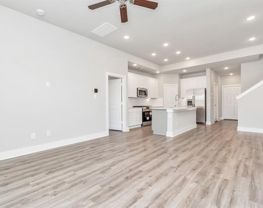 21059 Montego Breeze Lane - Photo Thumbnail 7