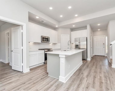 21059 Montego Breeze Lane - Photo Thumbnail 3