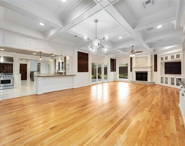 4031 Fernwood Drive - Photo Thumbnail 10