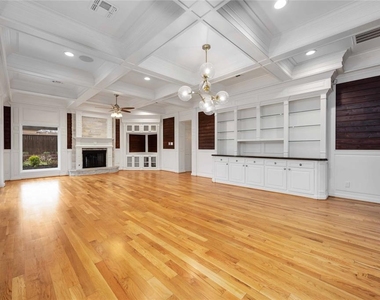 4031 Fernwood Drive - Photo Thumbnail 9
